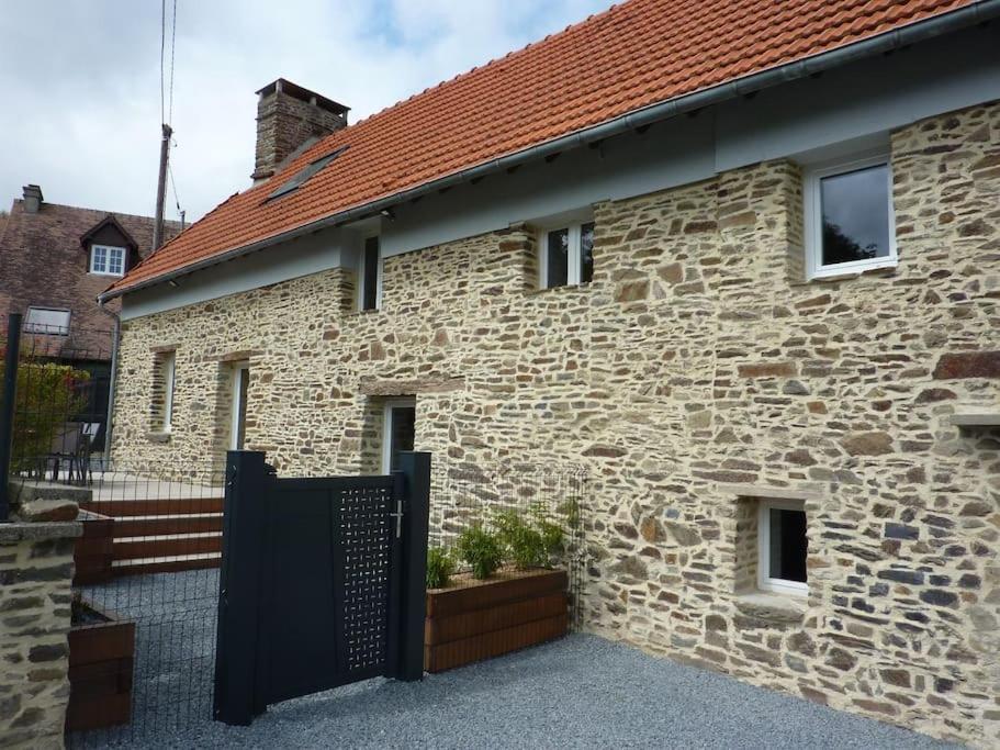 Maison Rénovée Dans Le Bocage Normand Canisy